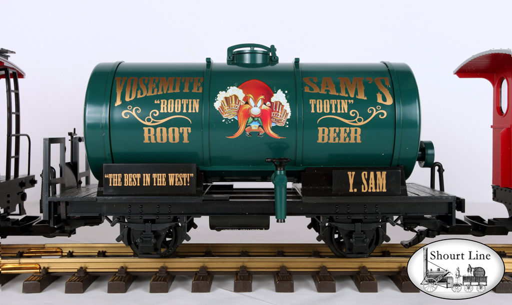 LGB-72997 Looney-Toon Train Starter Set featurs the Yosemite-Sam's Rootin-Tootin Root-Beer Operating TankCar